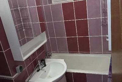 Apartament cu 2 camere decomandat în Central - 1