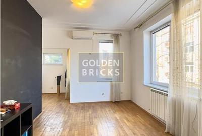 Casă individuală cu 5 camere cu Canalizare în P-ța Victoriei - 10