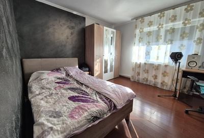 Apartament cu 3 camere decomandat, mobilat în Brătianu - 12