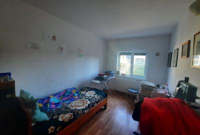 Casă individuală cu 4 camere cu Canalizare în Gara Veche - 7