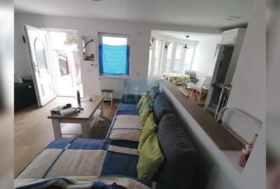 Casă cu 3 camere cu Canalizare în Central - 8