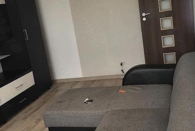 Apartament cu 2 camere decomandat în Steaua