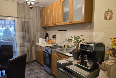 Apartament cu 3 camere decomandat în Soarelui - 16
