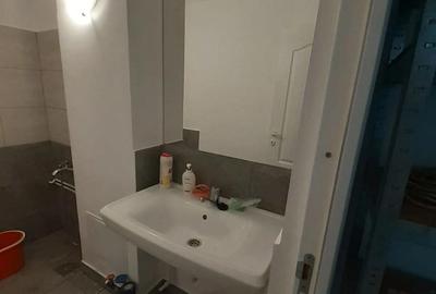 Spațiu comercial, de 150 mp, în Central - 1