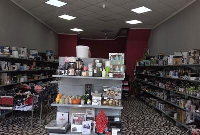 Spațiu comercial, de 210 mp, în Central - 2