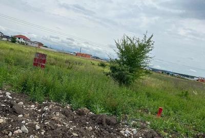 Teren de 932 mp, în Fughiu - 3