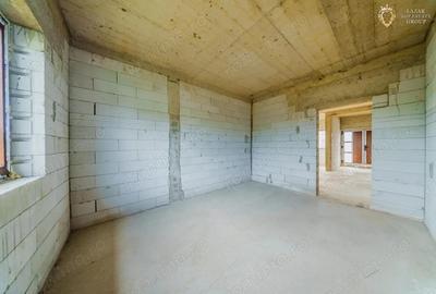 Casa de vanzare cu 3 camere in Mandruloc - 1