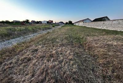 Teren de 1232 mp, în Cheriu - 3