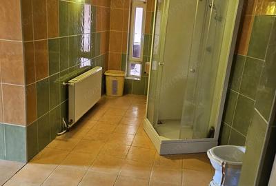 Casă cu 5 camere cu Teren 400 Mp în Nord - 11