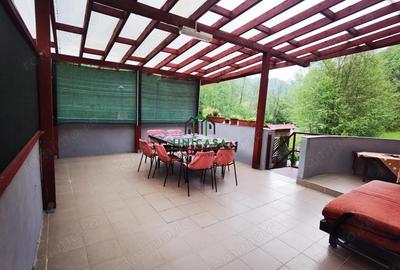 Casa de vacanta / Pensiune / Voineasa - 7