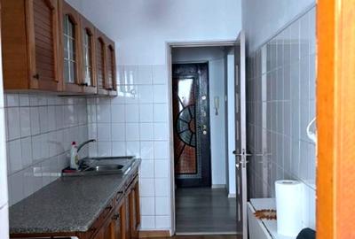 Garsonieră decomandată în Vitan - 8