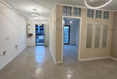 Apartament cu 3 camere semidecomandat în Florești - 1