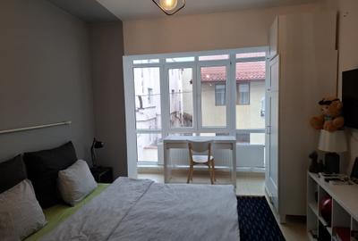 Apartament cu 2 camere semidecomandat în 1 Mai - 5