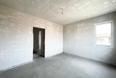 Duplex cu 3 camere cu Canalizare în Moșnița Nouă - 8