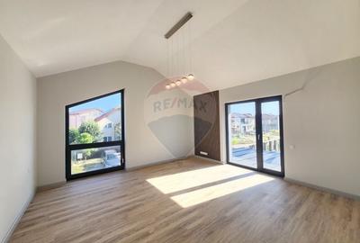 Casă cu 6 camere cu Teren 448 Mp în Aviației - 4