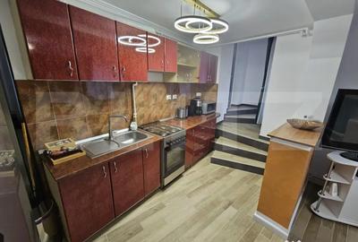 Apartament cu 3 camere semidecomandat în Central - 10