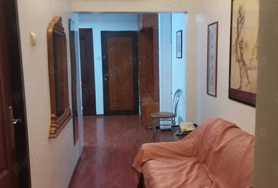 Proprietar, vand apartament 3 camere Arad Alfa - 3