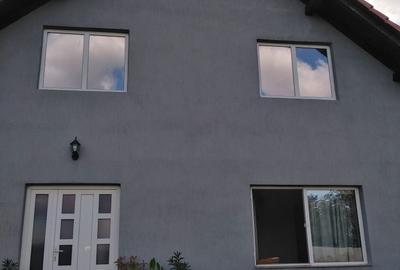 Casă cu 2 camere cu Teren 690 Mp în Colonia Mică - 1