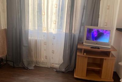 Garsonieră în Militari - 2