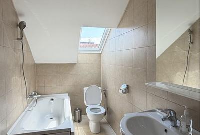 Apartament cu 3 camere decomandat în Central - 6