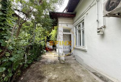 Casă cu 3 camere cu Canalizare în Domenii - 3