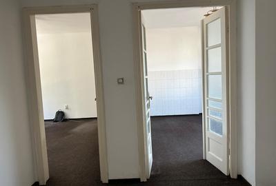 Apartament cu 4 camere în Central - 5