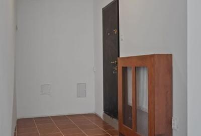 COMISION 0% - Bd. Kogalniceanu - Pod Hasdeu -2 camere + birou - 13