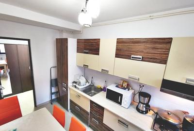 Apartament cu 2 camere decomandat în Păcii - 23