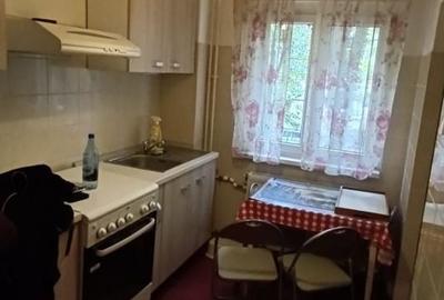 Inchiriere Apartament Decomandat zona Emil Racovita - 53 mp - 4