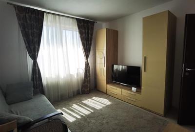 GIROC - 1 Camera - Mobilat si utilat - Etaj intermediar - 2