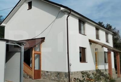 Casă cu 5 camere cu Teren 667 Mp în Central - 13