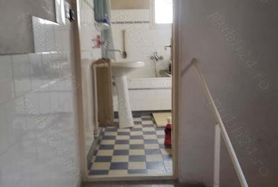 Casă cu 4 camere în Central - 9