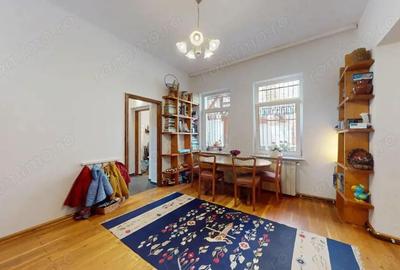 Casă cu 5 camere cu Teren 1200 Mp în Central - 15