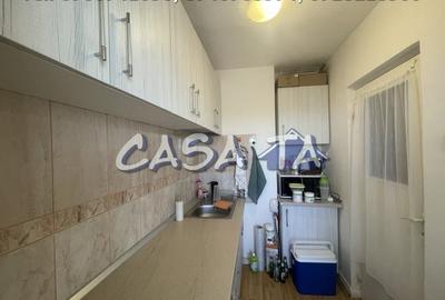Apartament 2 Camere, Etaj 8/10 (lift nou), Strada Aleea Plopilor - 8