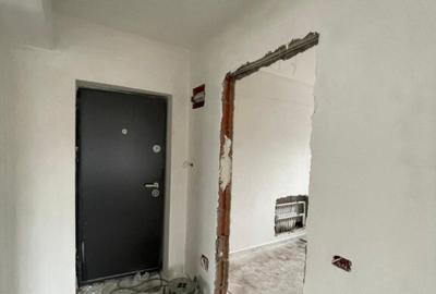 Apartament cu 3 camere semidecomandat în Bragadiru - 1