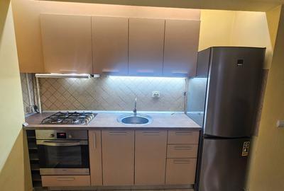 Apartament cu 2 camere semidecomandat în Prelungirea Ferentari - 8