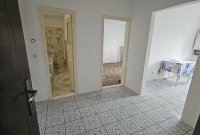 Apartament cu 2 camere decomandat în Obor - 12