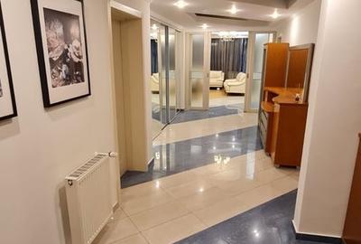 Apartament cu 4 camere decomandat în Herăstrău - 3