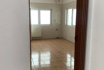 Spa?iu comercial de inchiriat - 8