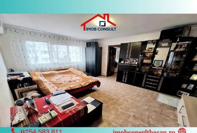 Apartament cu 2 camere semidecomandat în Narcisa