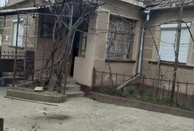 Casă cu 3 camere în Săldăbagiu de Barcău - 2