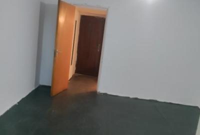 Garsonieră semidecomandată în Costin Georgian - 2