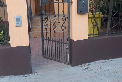 Casă cu 4 camere în Preajba - 3