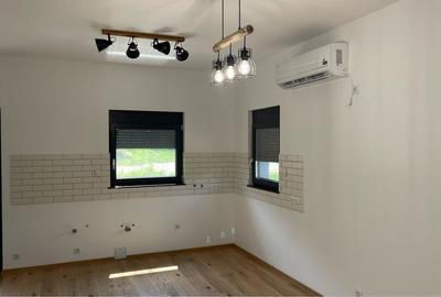 Casă cu 3 camere în Horea - 4