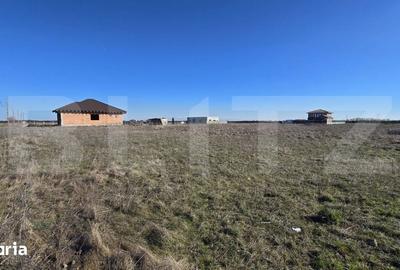 Teren de 724 mp, în Săcălaz