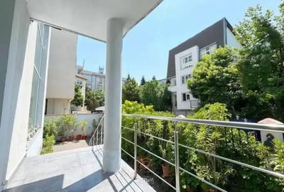 Casă cu 5 camere cu Canalizare în Herăstrău - 2