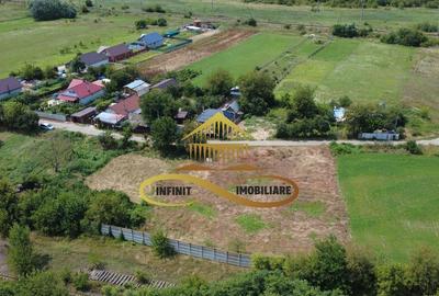 Teren de 2000 mp, în Central - 3