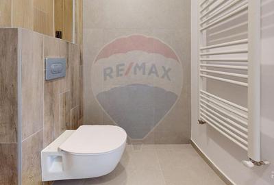 Spațiu comercial, de 32 mp, în Tractorul - 7