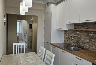 Apartament cu 2 camere decomandat în Sud