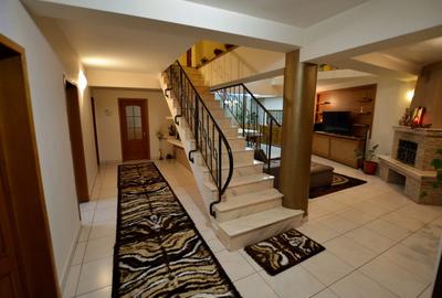 Vila P + 2E Gavana - 450mp (de inchiriat / vanzare) - 3